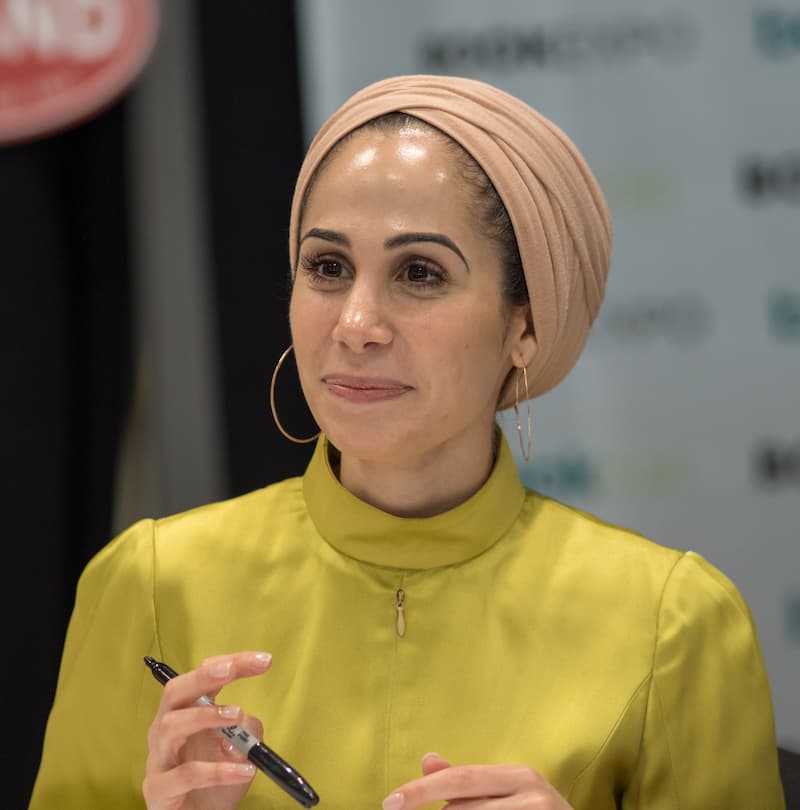 Escritora Tahereh Mafi