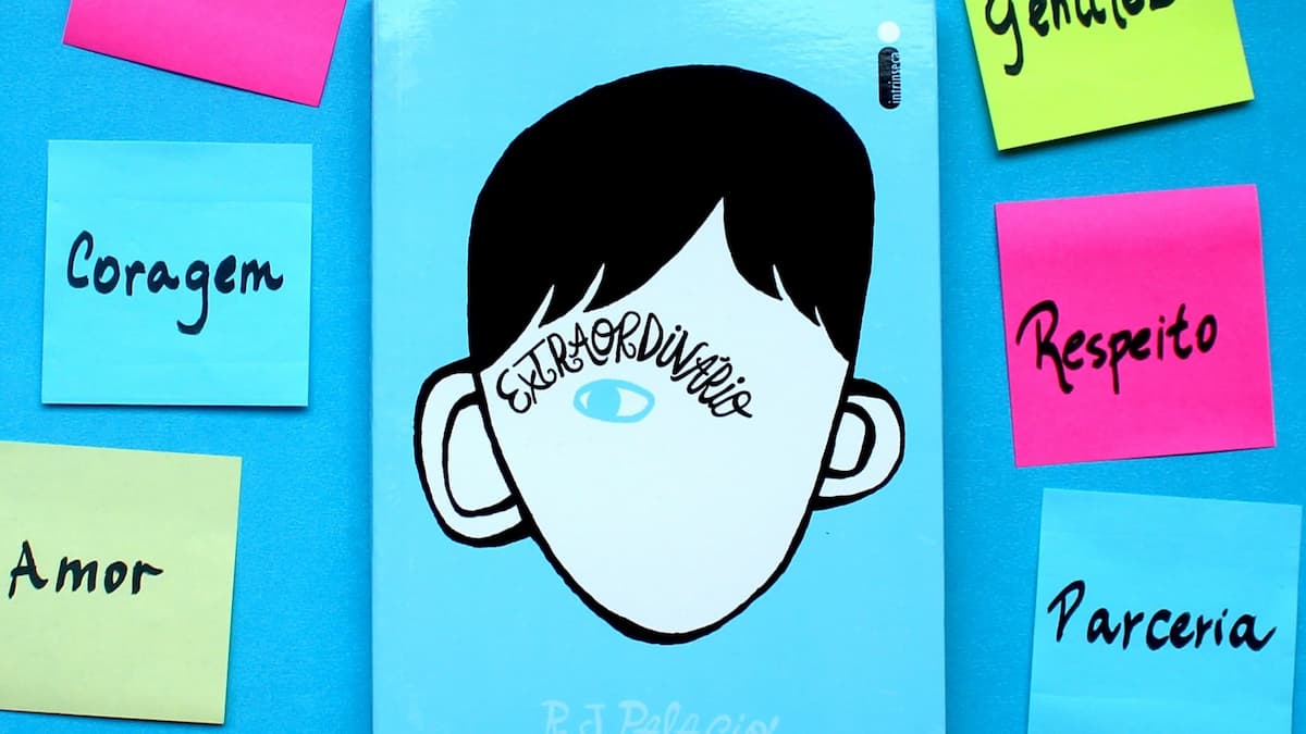 Resenha o livro Extraordinário Resenha o livro Extraordinário